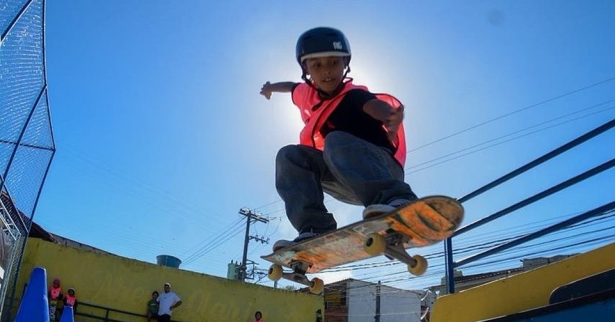 ‘Hoho Day’ agita Rua da Praia com tributo ao legado do professor ‘Tio Hoho’ da Skate Salva