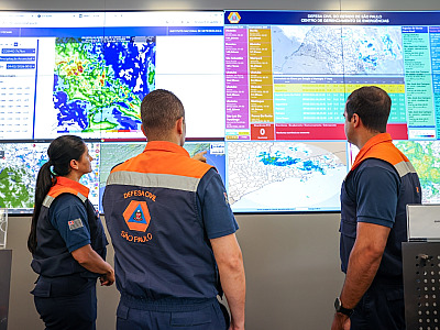 Previsão é de chuva forte entre domingo e segunda feira.