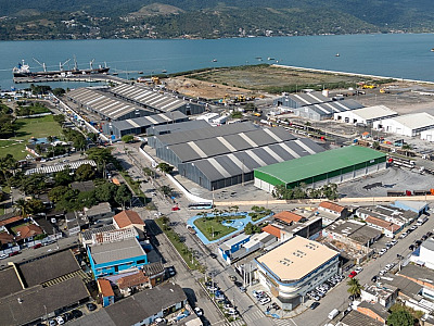 Porto de São Sebastião.