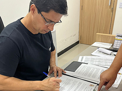 Antonio Carlos Júnior, presidente da Câmara de Caraguatatuba.