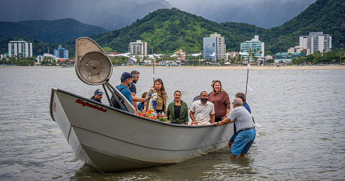 27º Barcos ao Mar celebra cultura caiçara e reúne comunidade pesqueira no Camaroeiro