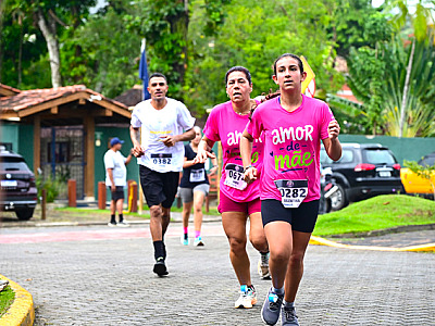 1ª Corrida das Mães reúne 700 participantes e marca conquista inédita de atleta de 63 anos.
