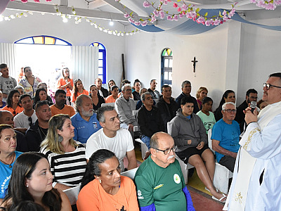 Os romeiros serão recebidos com café da manhã e, ao meio-dia, será celebrada a missa em homenagem à padroeira.
