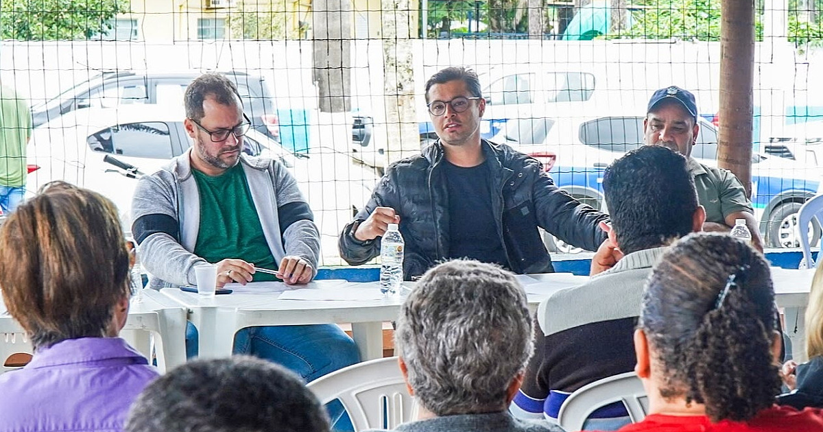 Reinaldinho leva gabinete aos bairros e define prioridades com moradores de Boraceia