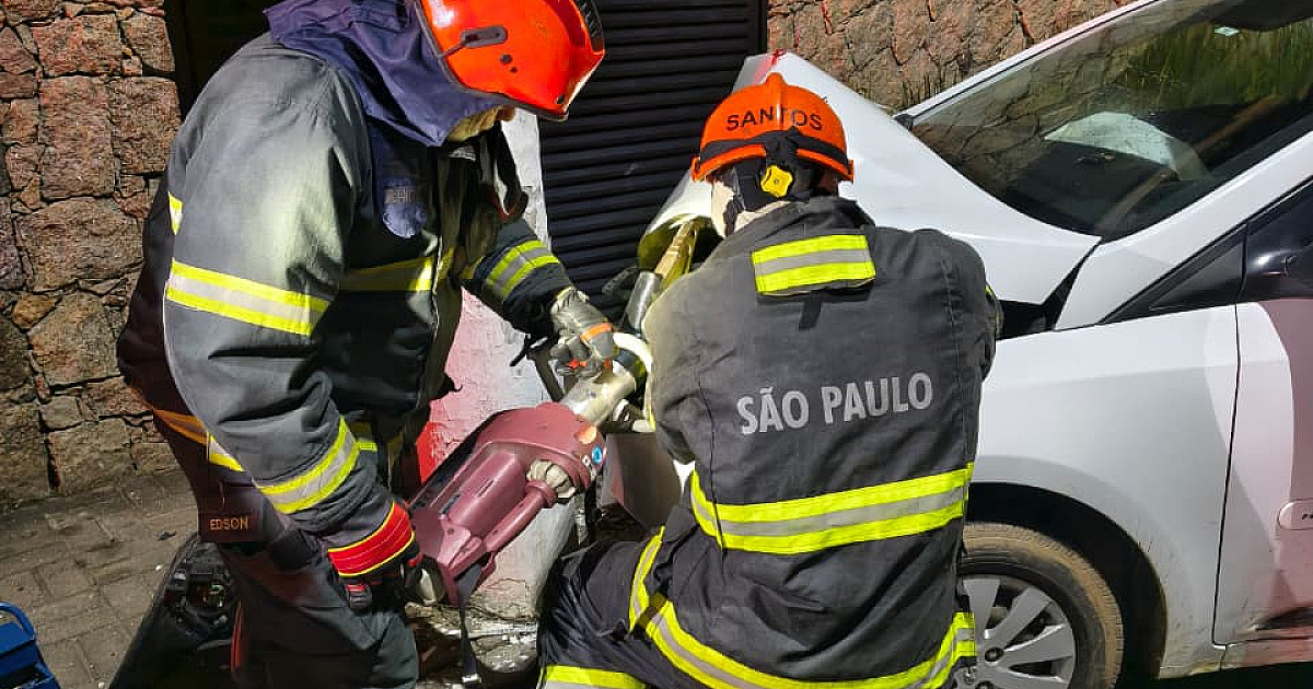 Mulher fica ferida após acidente em Ilhabela
